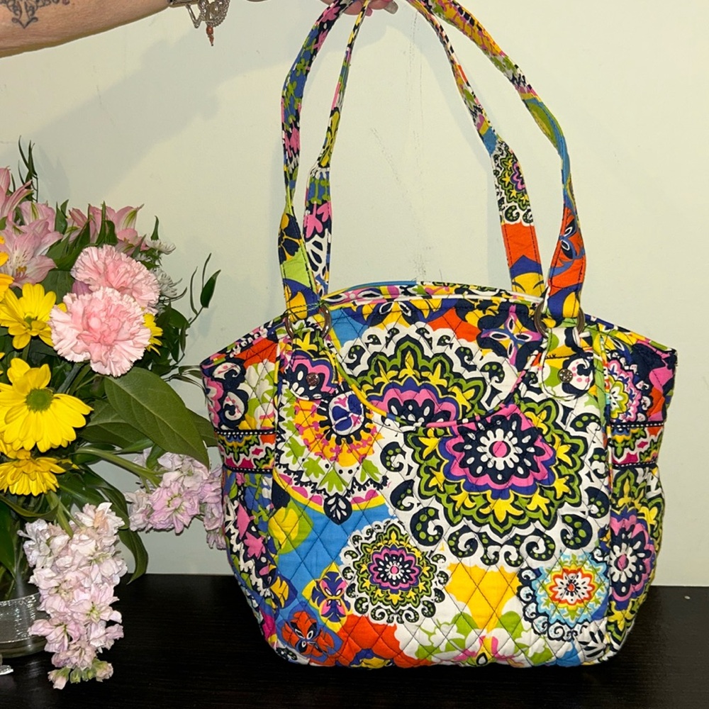 Vera Bradley Glenna bag Rio pattern